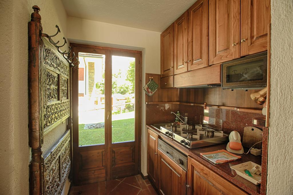 Altido Charming Apartments With Mountain Views And Green Backyard In Verrand Camera foto
