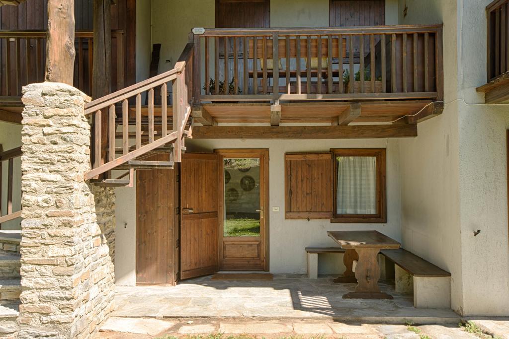 Altido Charming Apartments With Mountain Views And Green Backyard In Verrand Camera foto
