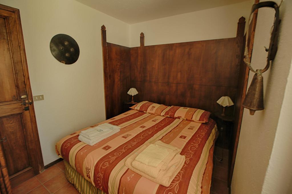 Altido Charming Apartments With Mountain Views And Green Backyard In Verrand Camera foto